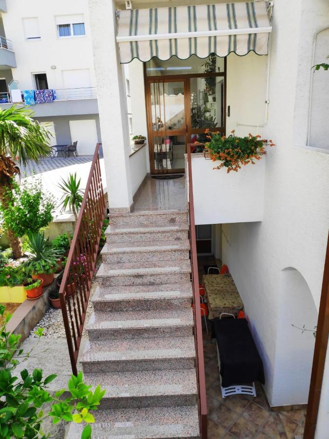 Apartman Rivana Baska Voda Exterior photo