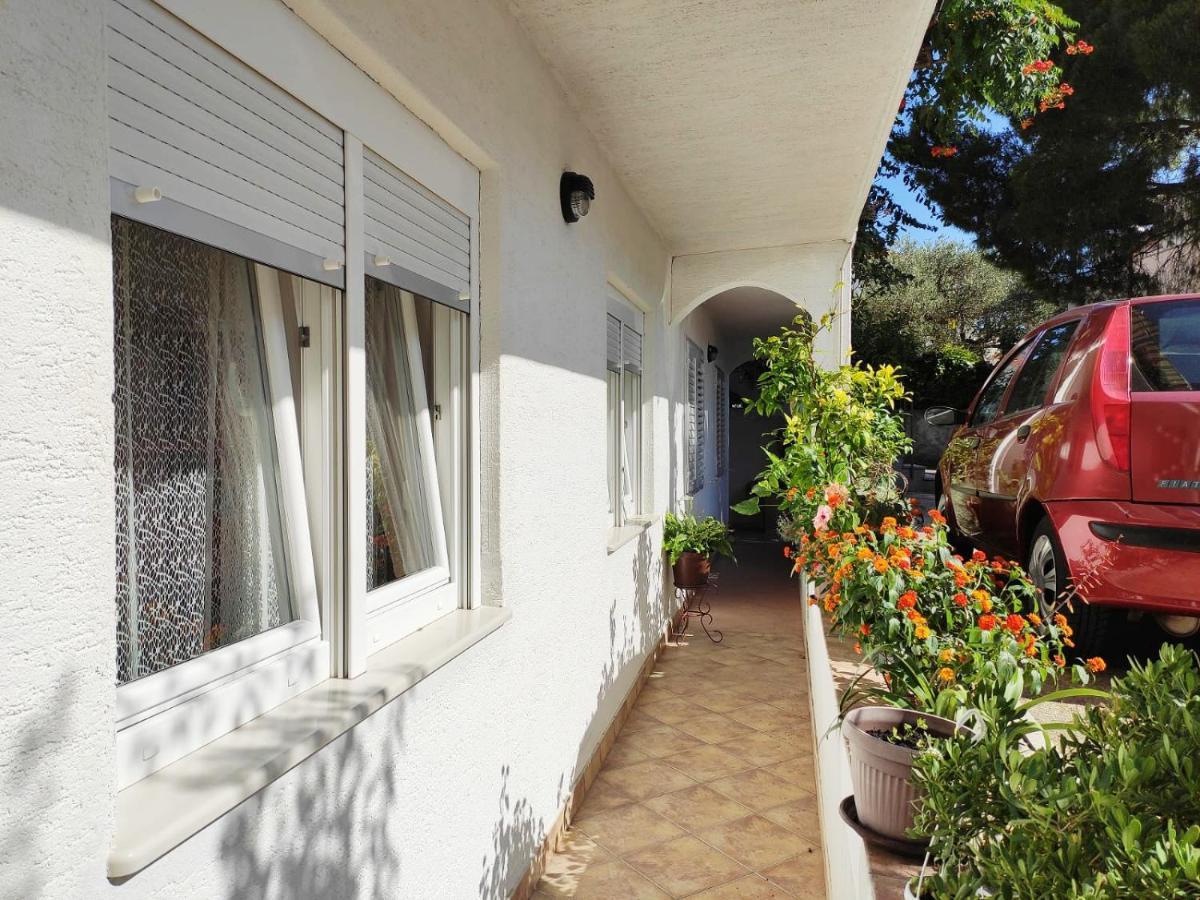 Apartman Rivana Baska Voda Exterior photo